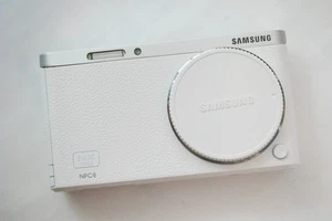 Samsung NX mini Camera Body Only, No Lens - Picture 1 of 9