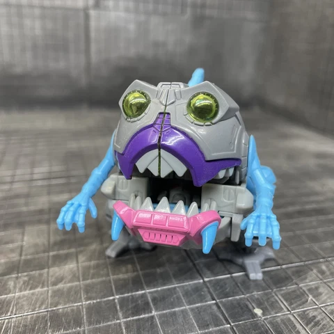 TRANSFORMERS TITANS RETURN SHARKTICON GNAW COMPLETE Cover