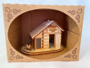 GINGER COTTAGES prosciutto e uova dello zio Herschel GCC130 ornamento pollaio in legno - Foto 1 di 10