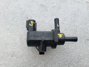✅️ 2002-06 Toyota Camry/Corolla Lexus Genuine Vacuum Switch Valve # 90080-A2001 - Picture 1 of 3