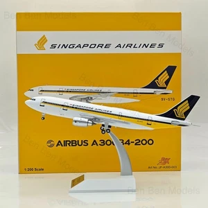 1:200 Singapore Airlines / Airbus A300B4-200 / 9V-STG / JF-A300-0003 / Aircraft - Picture 1 of 9