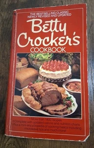 VTG Betty Crocker Cookbook Sixth Edition 1987 Trade Paperback Good Condition  - Foto 1 di 6