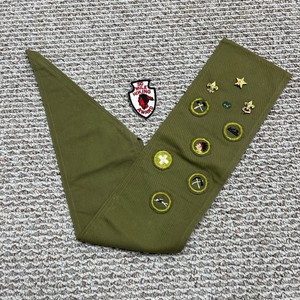 Vintage Boy Scouts Sash Green Patches Pins BSA 40s 50s Indian Head Cub Scout