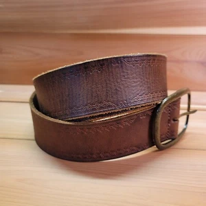 Cintura unisex Eddie Bauer England grande marrone vera pelle fibbia ottone lavorata - Foto 1 di 10
