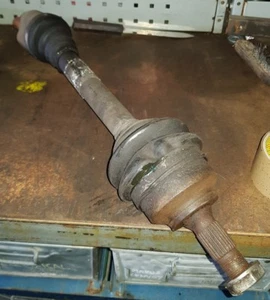 PEUGEOT 308 1.6 16V 2007-2011 PASSENGER LEFT AUTOMATIC DRIVESHAFT - Picture 1 of 1