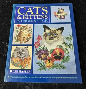 Cats and Kittens in Cross Stitch - Julie Hasler Paperback - Cross Stitch Designs - Bild 1 von 5