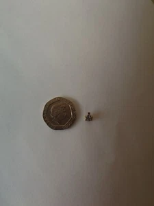 Small, Discrete, masonic square and compass - Picture 1 of 1