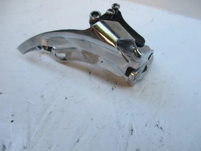 Shimano Deore XT FD-M739 Front Derailleur 31.8mm Top Pull triple - Image 1 of 4