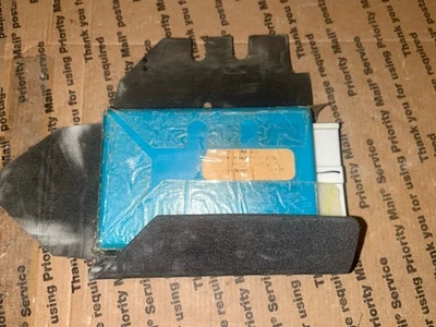 Оригинальный компьютерный модуль управления F5DF-14B056-AA 1995-1996 Ford F150 F250 Bronco - Изображение 1 из 4