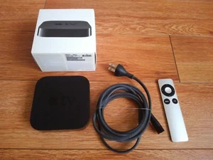 Apple TV 2nd Gen Digital Media Streamer A1378 MC572LL/A Complete in Retail Box - Picture 1 of 8