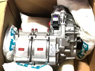 2 MAGELEC PROPULSION M24P4-D-19 AXIAL FLUX MOTORS/GEARBOX OMNI EV TRUCK DRIVE - Image 1 of 3