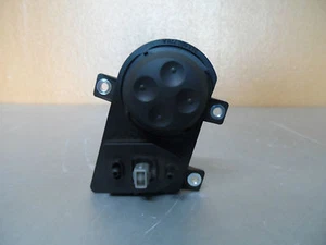 Original VW Passat CC Schalter Sitzverstellung Fahrerseite 3AA959778A (893A) - Picture 1 of 4