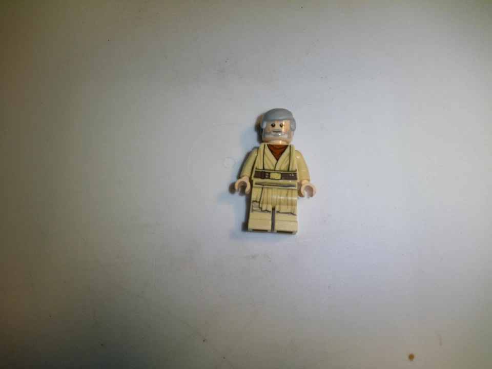 LEGO Star Wars Old Obi-Wan Kenobi Minifigure Ben Kenobi - image 1 of 1