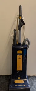 Aspirapolvere Sebo Automatico X4 Extra Verticale - Con Attrezzi Ottime Condizioni - Funzionante - Foto 1 di 8