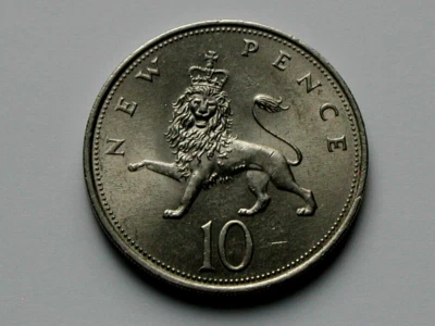 1969 UK (British) EiiR Coin - 10 Pence (10p) - AU toned-lustre - crowned lion - Image 1 of 2