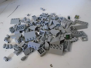 Lego Menge 50+ Stück City Bauplatte grau verschiedene Größen Winkel Pisten - Bild 1 von 4