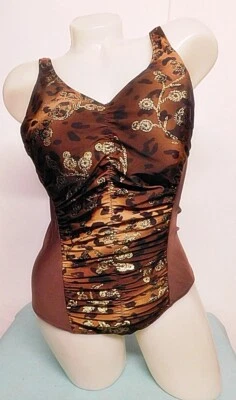 C&A Badeanzug Gr. 44 vorne komplett gefüttert hoher Rücken - Bild 1 von 2