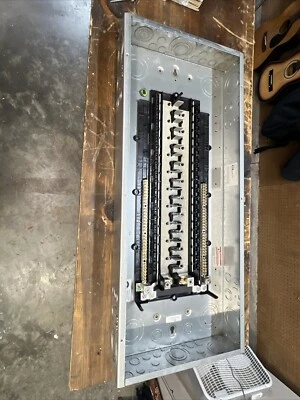 Eaton BRP40L200- 200 Amp 120/240V 30/40 Circuito Tipo BR Centro de Carga-Sin Puerta Foto 1 de 4