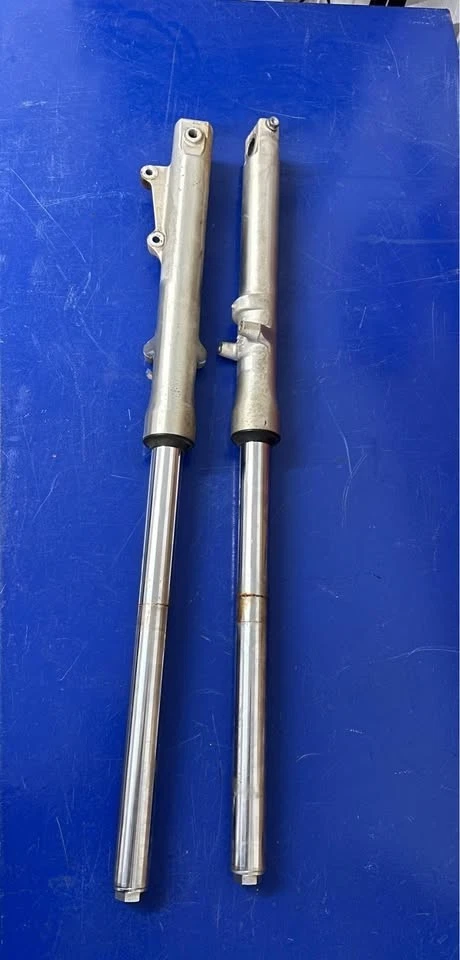 Pernas de garfo completas OEM para Honda Rebel CMX250C | LEIA A DESCRIÇÃO - Imagem 1 de 1