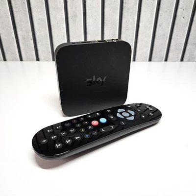 Sky Stream Puck TV Box 2. Gen mit Fernbedienung EC202 - gebraucht / ohne Kabel - Bild 1 von 3
