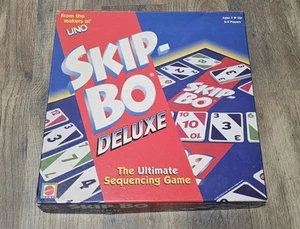 SKIP-BO DELUXE Gioco di Carte Sequenziamento Gioco da Tavolo 2003 - Completo - Foto 1 di 6