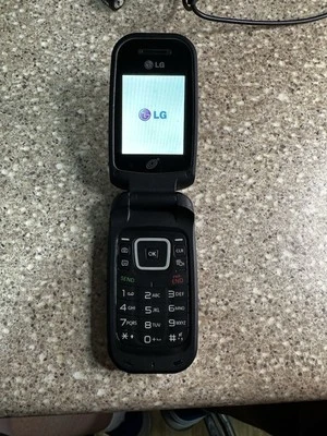 Teléfono inalámbrico abatible LG 440G (TracFone) - negro 3G teléfono abatible  Foto 1 de 4