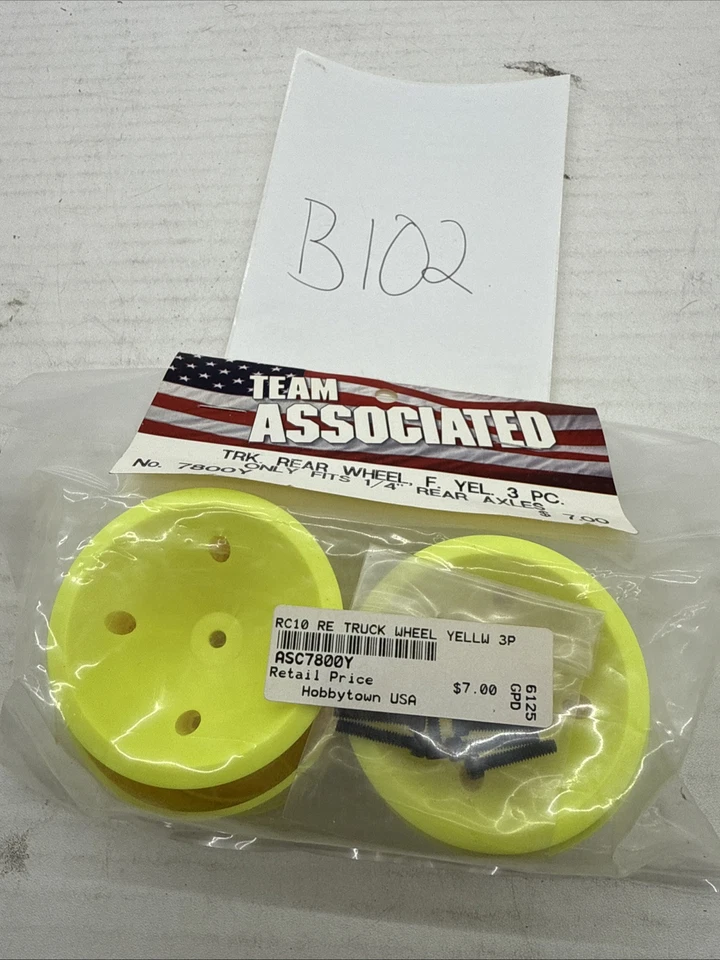 Vintage Team Associated 7800Y 7840Y RC10T GT Rear Wheel Set - Image 1 of 1