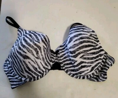 Women's Zebra Print Bra  Black lining Size 38D Pre Owned  - Image 1 of 4