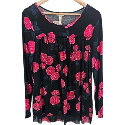 Matilda Jane Womens XS Moments with you Winter Blooms Top - Image 1 of 4