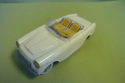 altes Modellauto Made in Japan Cabrio für Bastler & Sammler - Bild 1 von 4