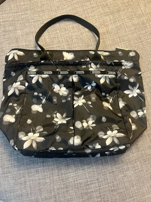 Le SportSac Women's Shoulder Bag - Image 1 of 4