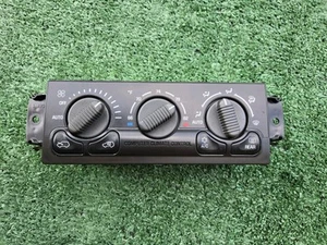 2000-2002 TAHOE YUKON AVALANCHE AC CLIMATE CONTROL TEMPERATURE HEATER SWITCH OEM - Picture 1 of 5