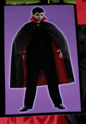 Vampire Cape,54 inch w/ collar,Men's 1 sz,teens,NWT,Black cape,Halloween,Dracula Foto 1 de 2