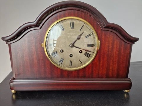 Beautiful clock westminster mahogany Gustav Becker Cover
