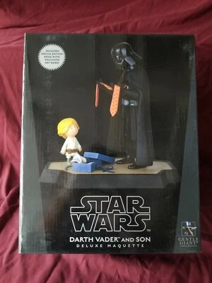 Gentle Giant Darth Vader & Son Deluxe Maquette & Book by Jeffrey Brown 1458/5000 - Image 1 of 4