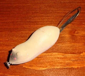 Vintage Heddon Zara Mouse, 9850BM, 3", 1/2 Oz, Flocked, Brown Mouse - Picture 1 of 9