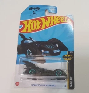 2024 Hot Wheels Batman Forever Batmobil Schatzsuche 3/5 Batman 106/250 - Bild 1 von 2
