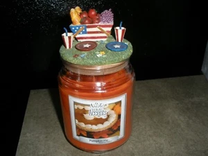 NUEVO PASTEL DE CALABAZA Nicole's Home Accents 18 oz con tapa de picnic - Imagen 1 de 5