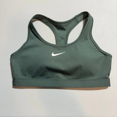 Sujetador deportivo Nike Dri-FIT Swoosh verde medio para mujer espalda deportiva gimnasio Y2K Core Foto 1 de 4