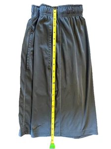 Pantaloncini da basket Nike Dri-Fit taglia small grigio scuro Swoosh corsa palestra attiva atletica - Foto 1 di 14