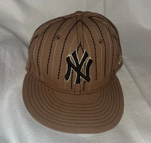 New Era 59 Fifty New York Yankees Brown Pin Strip Fitted Hat Size 7 - Picture 1 of 5
