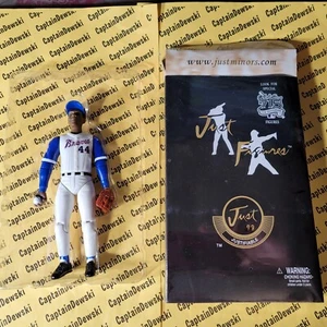 Hank Aaron 1999 Just Figures Special 1974 Atlanta Braves Acción SP Fielding Pose - Imagen 1 de 7