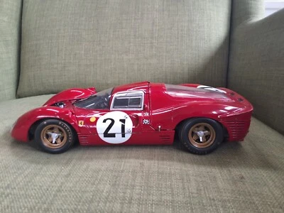 Ferrari 330 P4 berlinetta le mans 1967 #21 gmp 1/18 - Immagine 1 di 4