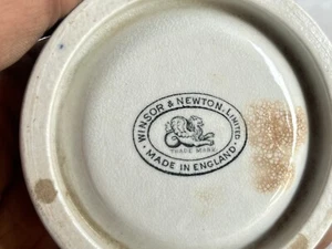 Rare Old Shallow Round Ironstone Artist Paint Dish Marked Winsor & Newt ENGLAND - Picture 1 of 10