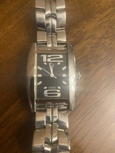 Nice Well Made Guess Collection Ladies Dress Watch New Battery - Picture 1 of 4