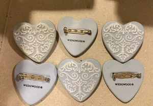 Wedgwood heart pin pastel blue NEW Great Gifts on SALE No BOX - Picture 1 of 5