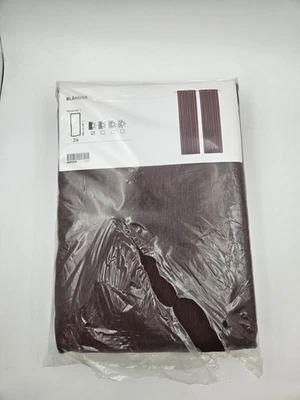 Шторы комнатные затемняющие IKEA BLAHUVA 57x98 104,654,66 - Изображение 1 из 4