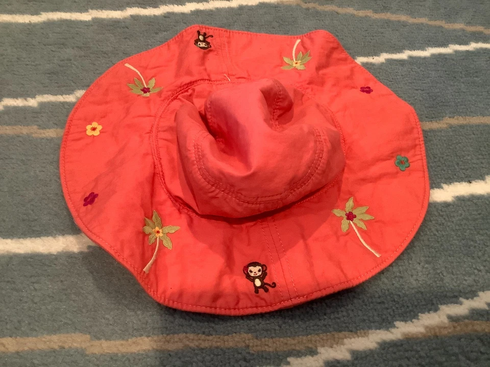 Sombrero para el sol Gymboree melocotón/rosa, talla 0-12M, gema de la selva (fecha etiqueta 2008) Foto 1 de 1