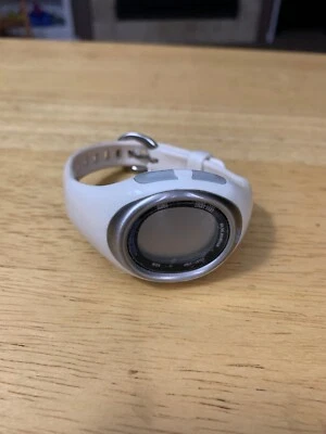 Часы женские New Balance пульсометр белые N4 - Изображение 1 из 4