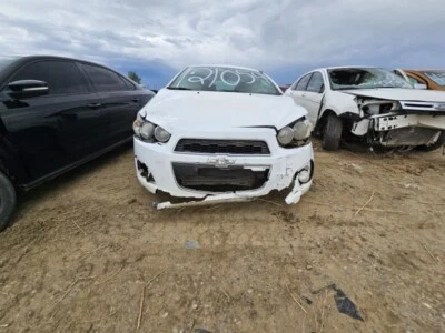 Pinza de freno de disco trasera derecha usada se adapta a: Chevrolet Sonic 2014 trasera derecha gr Foto 1 de 4